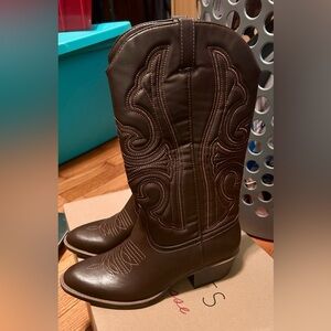 Coconuts by Matisse Women’s Boots Legend Brown 10 M